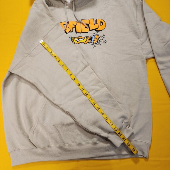 Garfield Nickelodeon Scratching Claws Hanging Hoodie Sweatshirt Beige Size 2XL - Picture 7 of 10